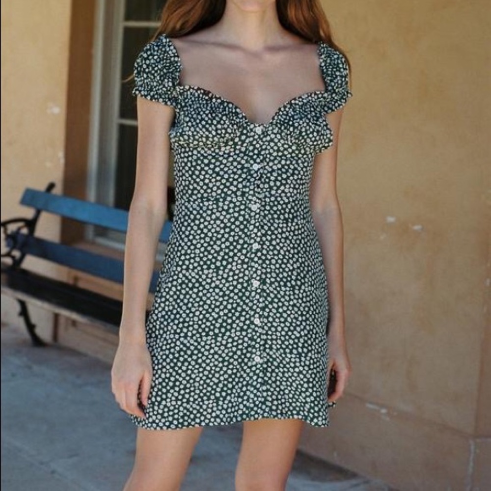 WITH JEAN Isabelle Dress Green White Floral Size Small brand new with tags!